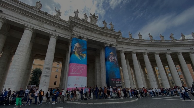Exposición: Santa Sede visibiliza el sufrimiento de las mujeres