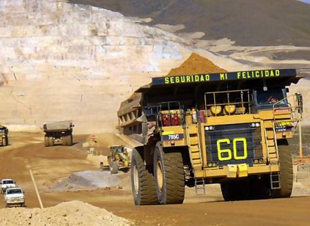 Gobierno impulsa sector minero