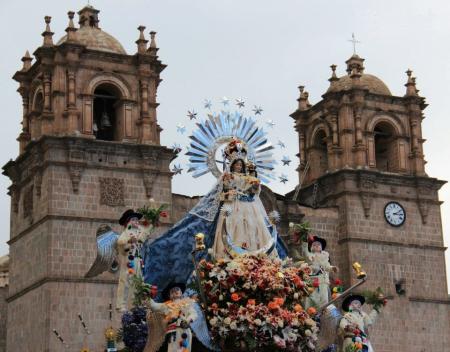 Virgen de la Candelaria de Puno