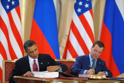 20100712-Obama_Medvedev_firman_nuevo_tratado_START.jpg
