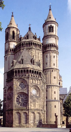 20120320-catedral_de_worms_-_abside3.jpg