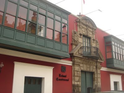 20110927-tribunal_constitucional_peruano1.jpg