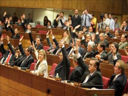 20131123-parlamento-paraguayo.jpg