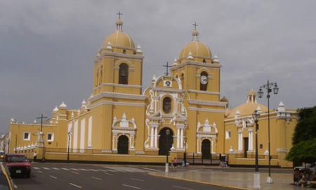 20100812-Catedral.Trujillo.jpg