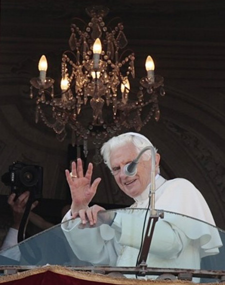 20110707-benedicto.jpg