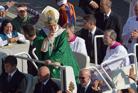 El Papa Benedicto XVI inaugura "Año de la Fe"