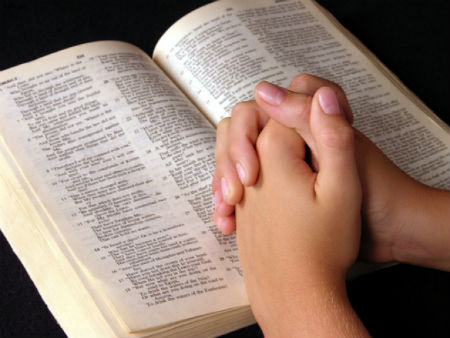 Orar con la Biblia